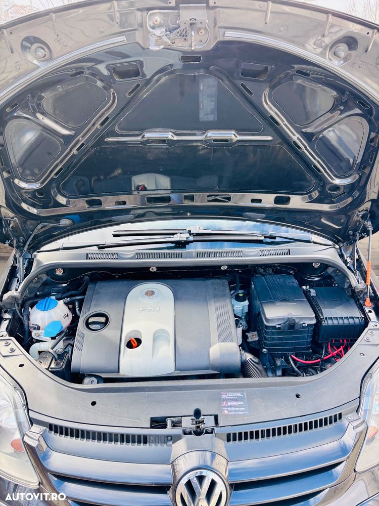 Volkswagen Golf Plus 1.6 FSI Tour - 9