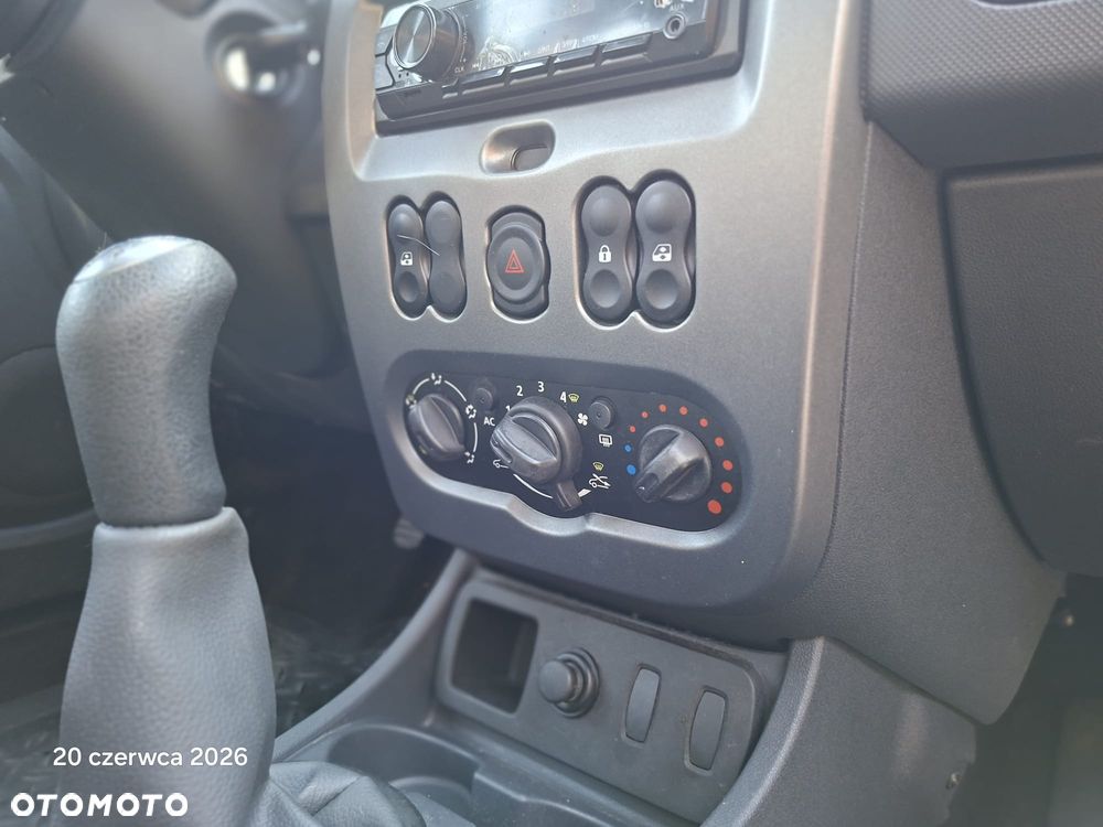 Dacia Duster 1.6 SL Garmin - 19