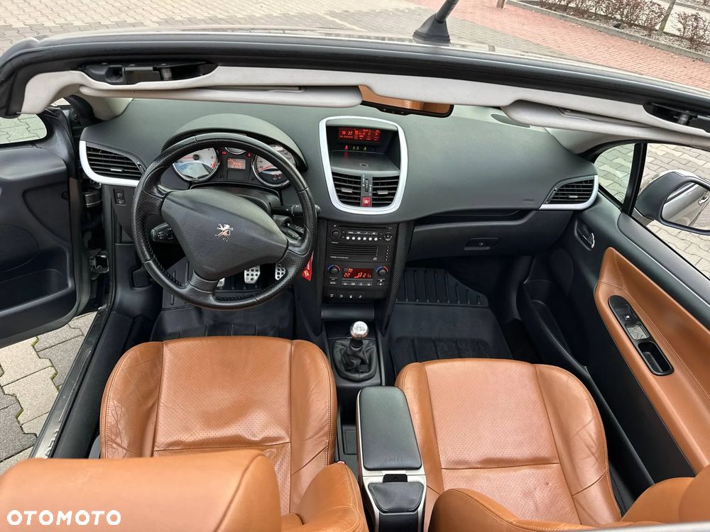 Peugeot 207 CC - 32