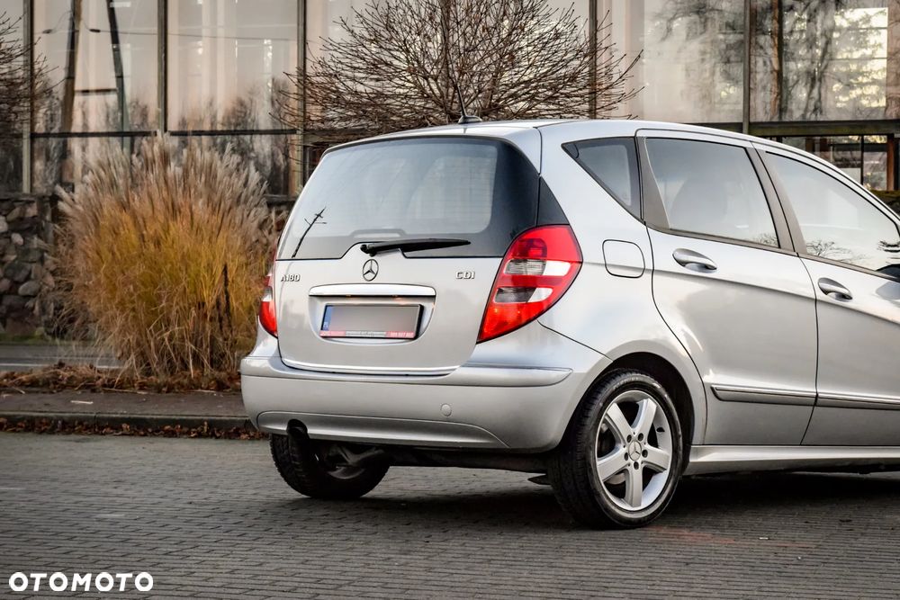 Mercedes-Benz Klasa A 180 CDI Elegance - 12