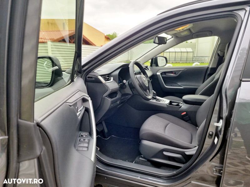 Toyota RAV4 2.5 VVT-iE 4x2 Exclusive - 8