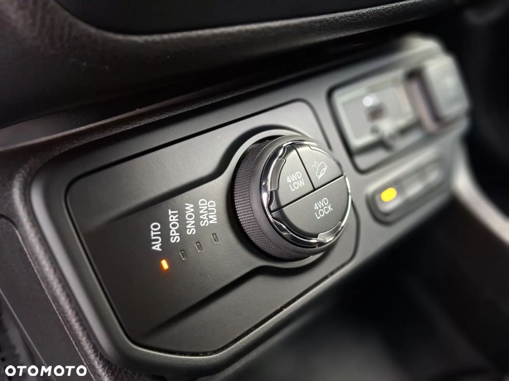 Jeep Renegade 1.3 T-GDI 4xe Automatik Limited - 28