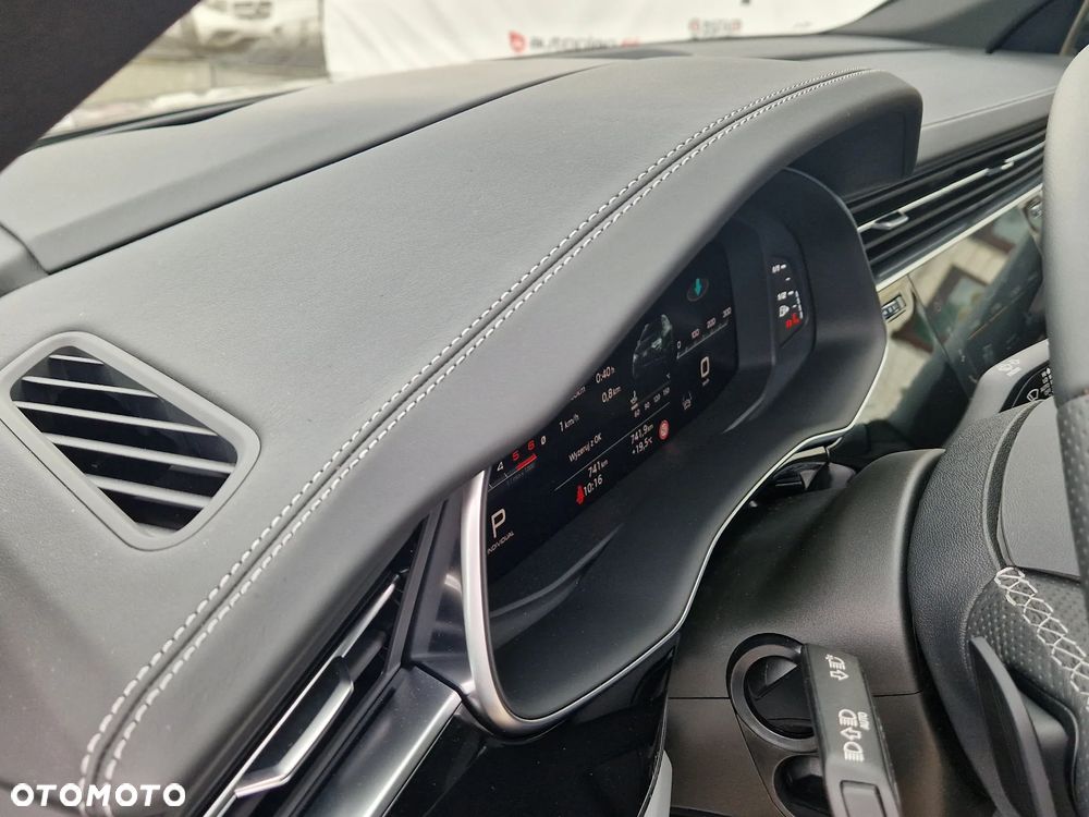 Audi Q8 50 TDI mHEV Quattro Black Edition Tiptronic - 16