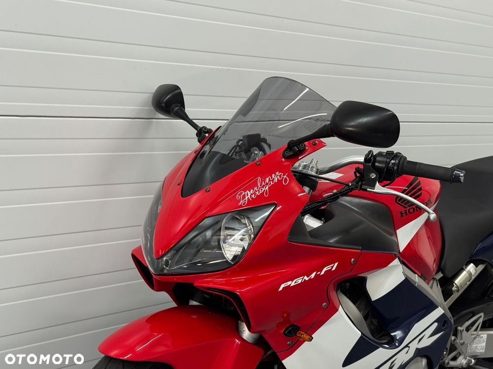 Honda CBR - 19
