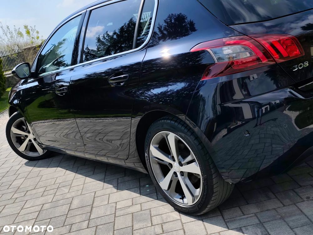 Peugeot 308 PureTech 130 GPF EAT8 Stop & Start Tech Edition - 13