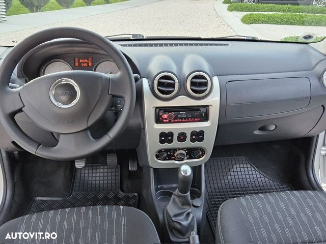Dacia Logan - 7
