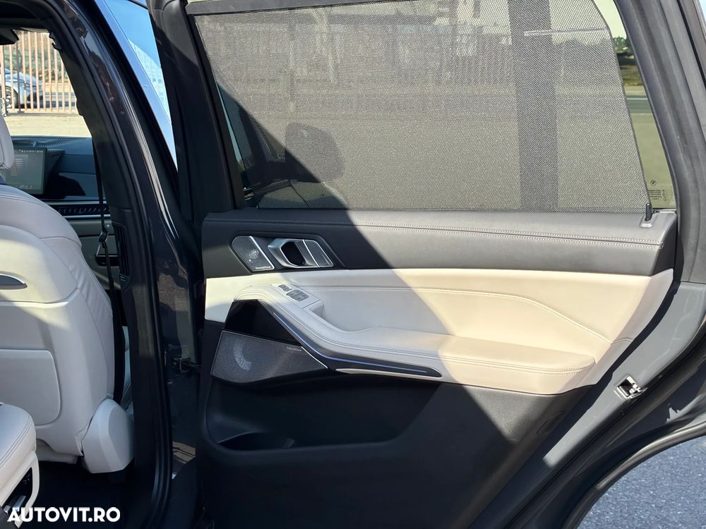 BMW X7 xDrive40d AT MHEV - 23