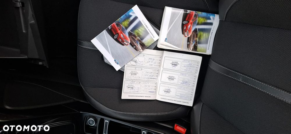 Ford Grand C-MAX - 26