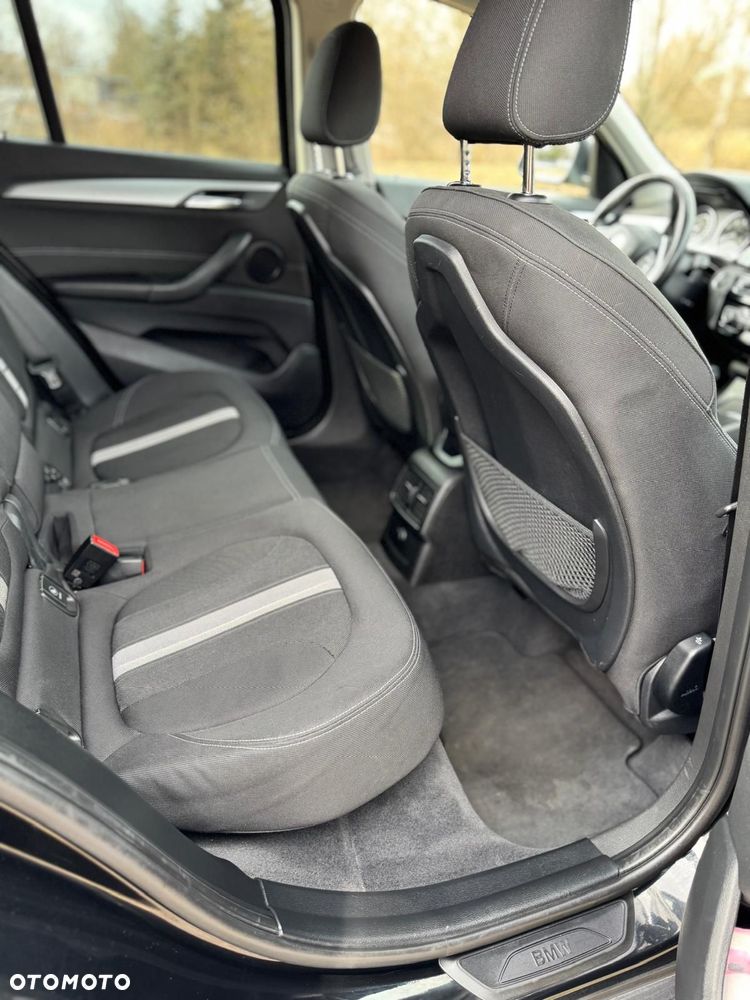 BMW X1 sDrive18d Advantage sport - 12