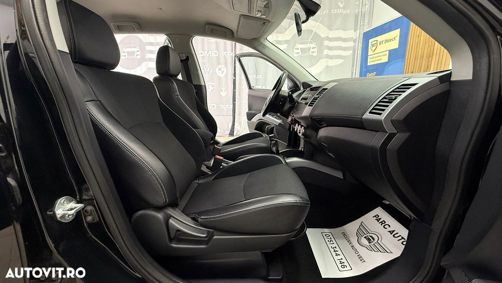 Mitsubishi Outlander 2.2 DI-D 4WD Instyle - 17