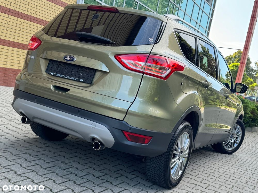 Ford Kuga 2.0 TDCi 4x4 Titanium - 4