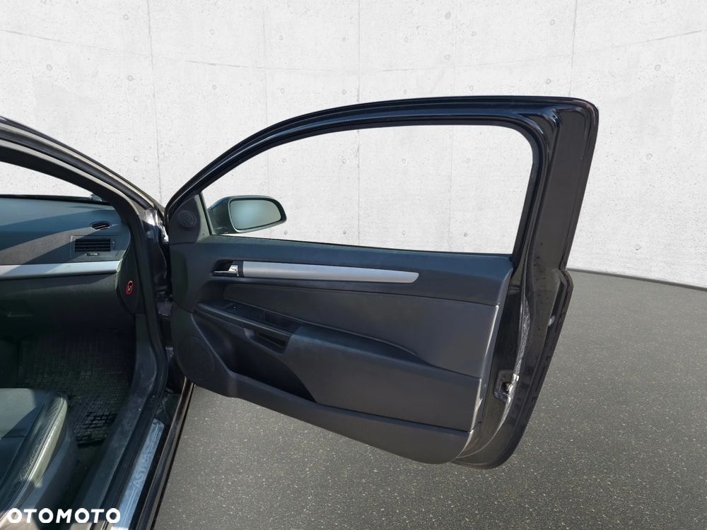 Opel Astra - 25