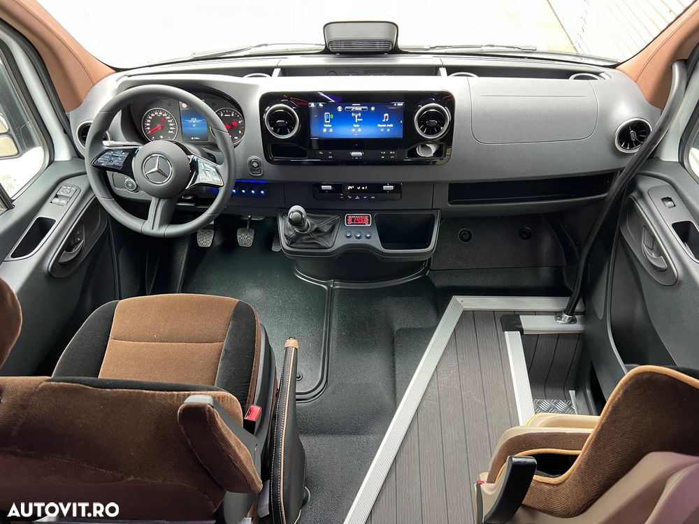 Mercedes-Benz Sprinter 517 CDI Microbuz 19+1+1 - Minibus Luxury - 9