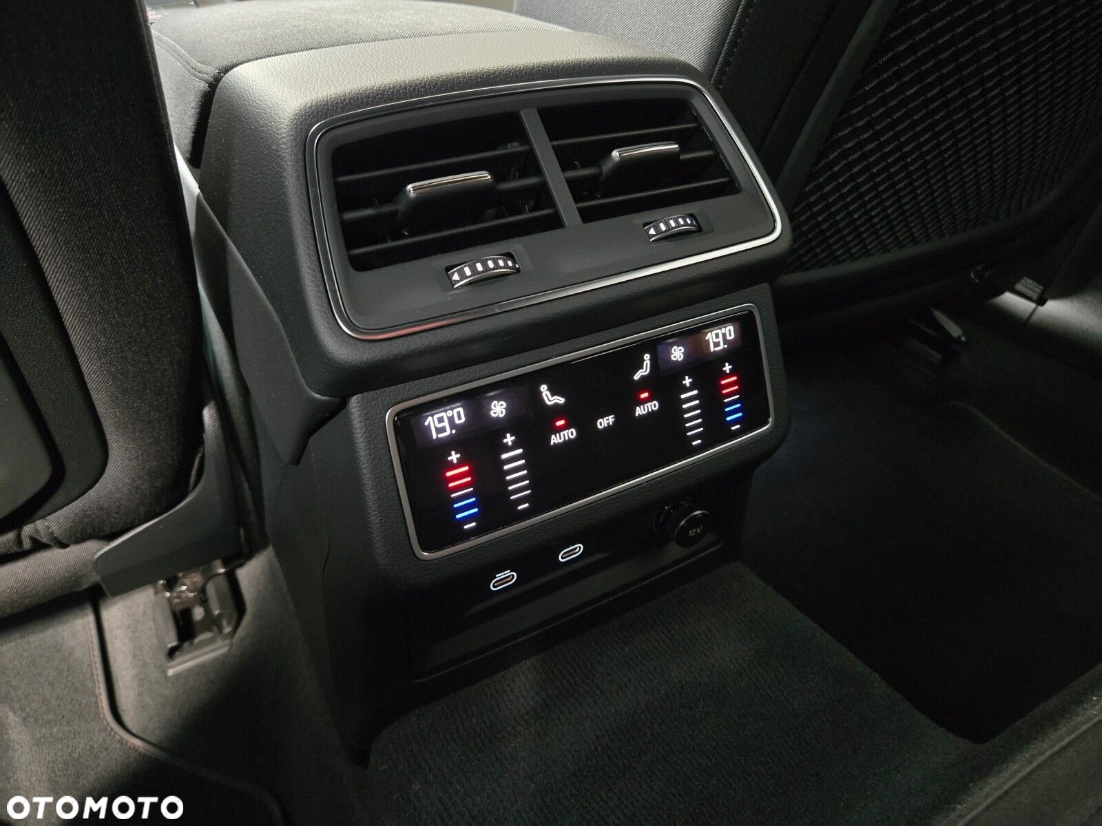 Audi A6 - 13
