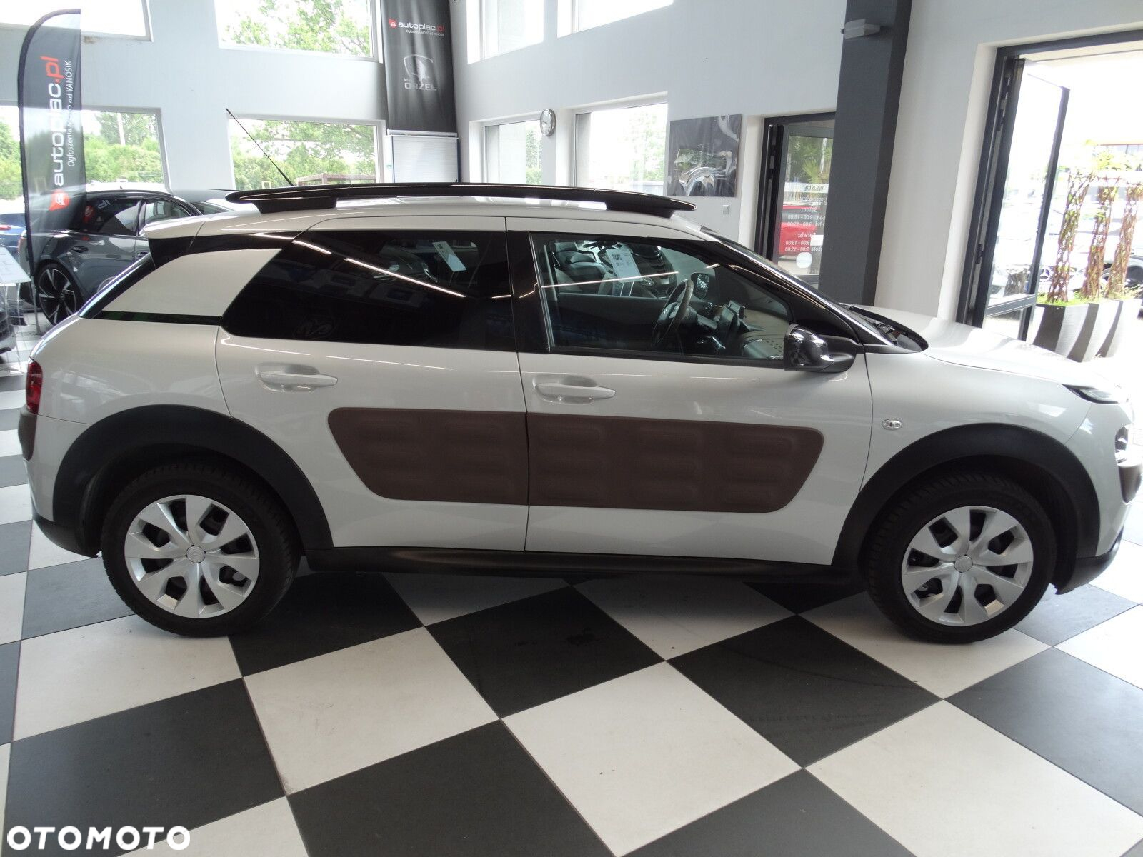 Citroën C4 Cactus - 4