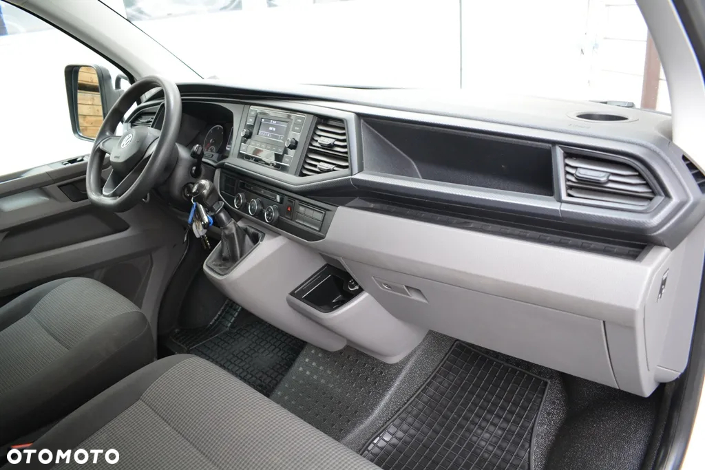 Volkswagen TRANSPORTER T6.1 DOKA - 25