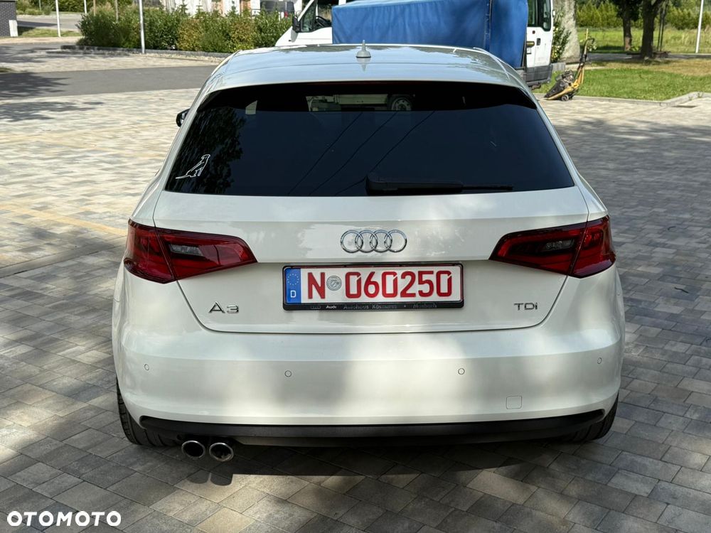 Audi A3 Sportback 2.0 TDI S tronic Attraction - 7