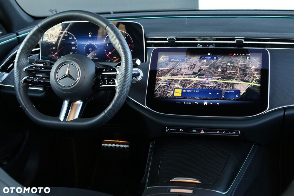 Mercedes-Benz Klasa E - 15