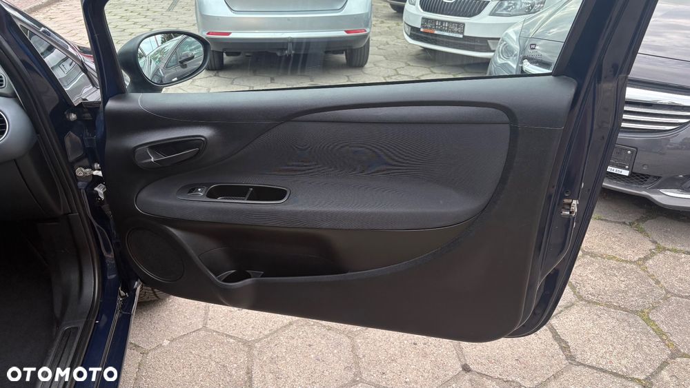 Fiat Punto 1.2 Easy - 13
