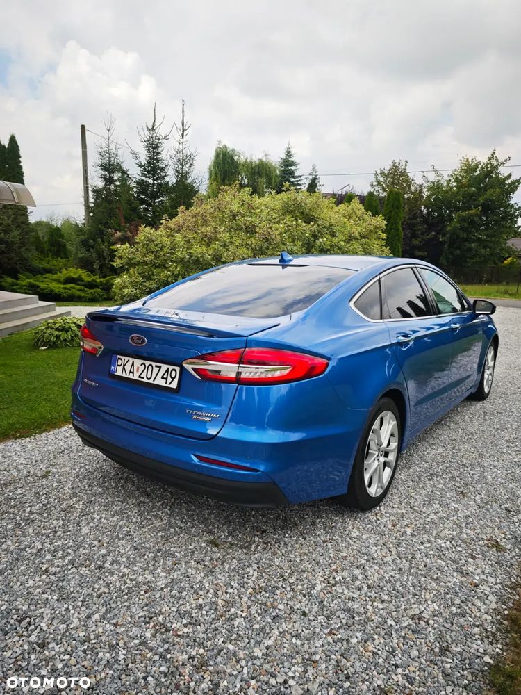 Ford Mondeo 2.0 Hybrid Titanium - 14