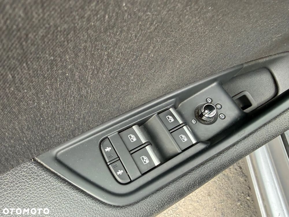 Audi A4 Limousine 2.0 TDI - 19