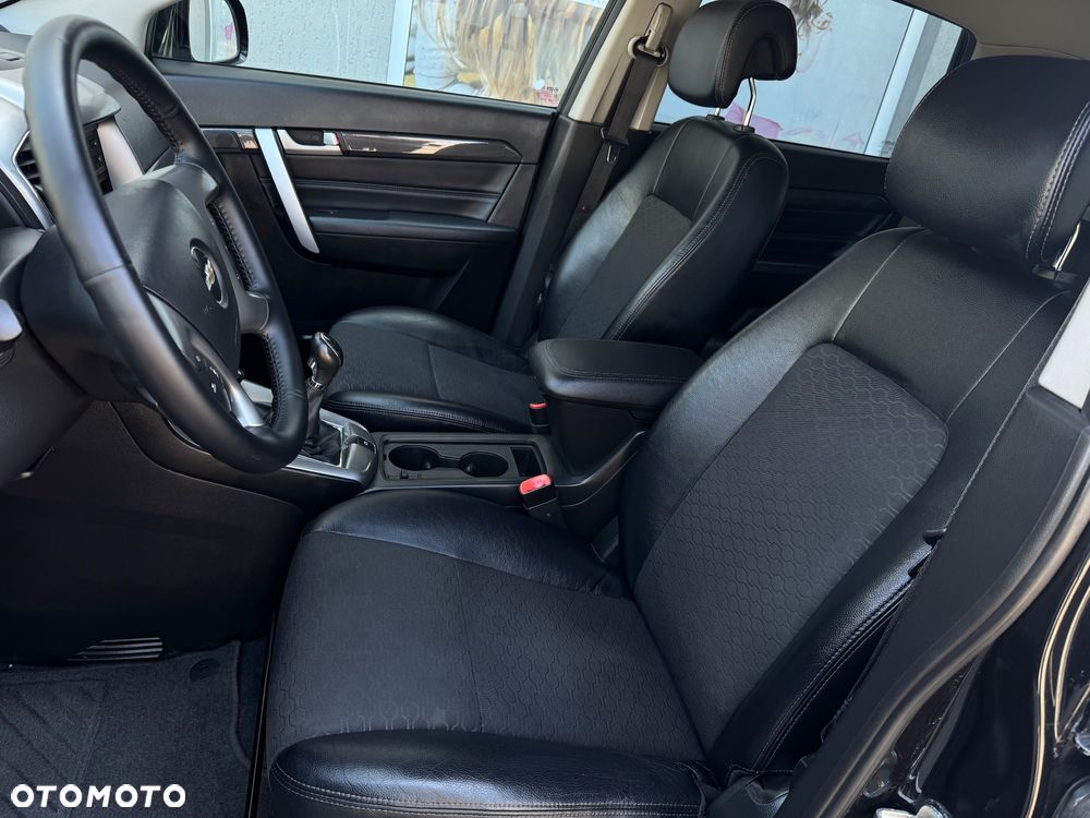 Chevrolet Captiva 2.2 d LT+ FWD - 27