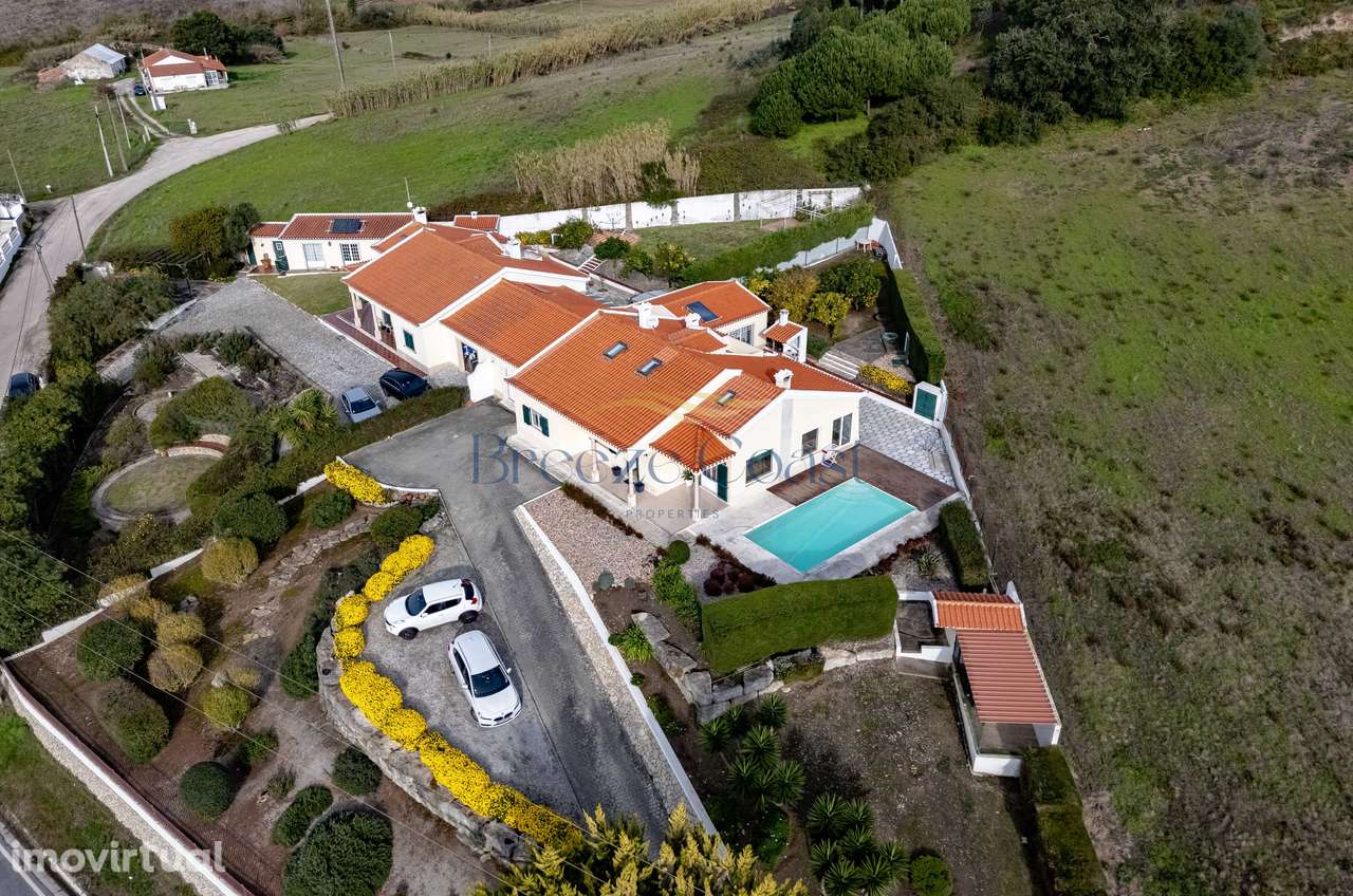 Moradia T3 com Piscina Privada e a 30m de Lisboa - Grande imagem: 3/28