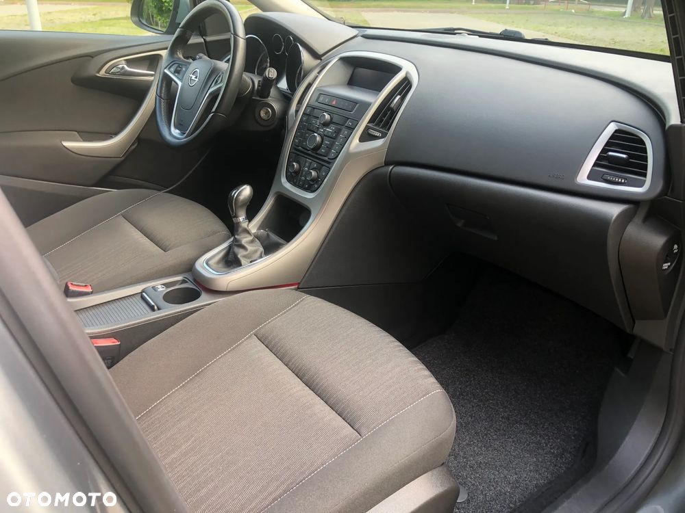 Opel Astra 1.4 Turbo - 34