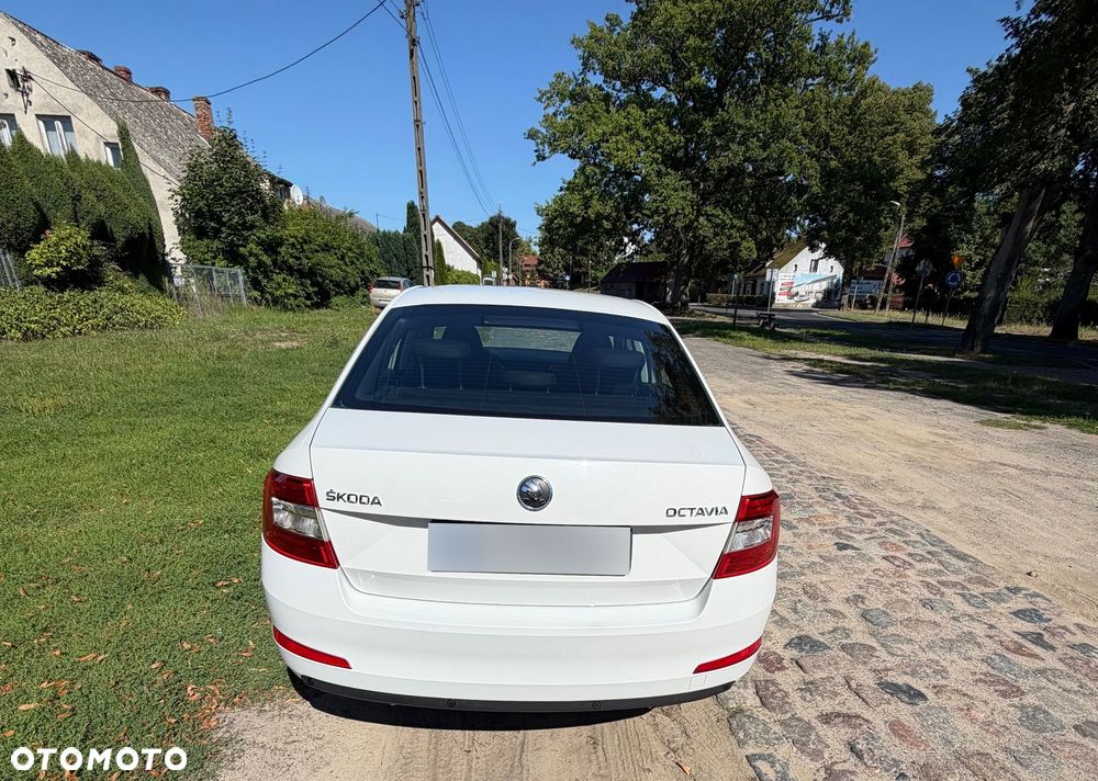 Skoda Octavia 1.4 TSI Ambition - 6