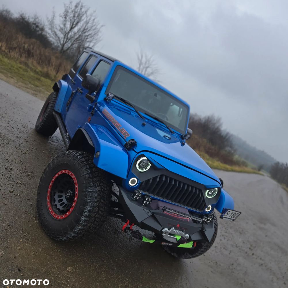 Jeep Wrangler 3.6 Unlim Sahara - 1
