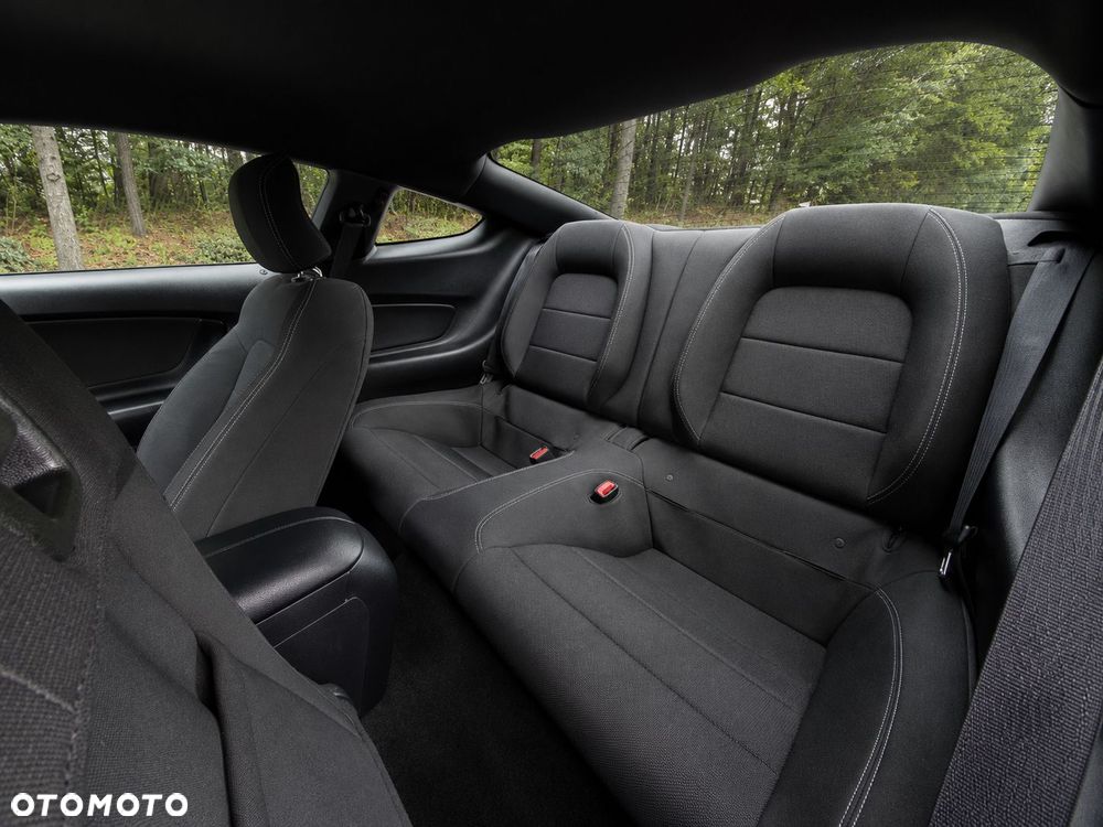 Ford Mustang 3.7 V6 Premium - 13