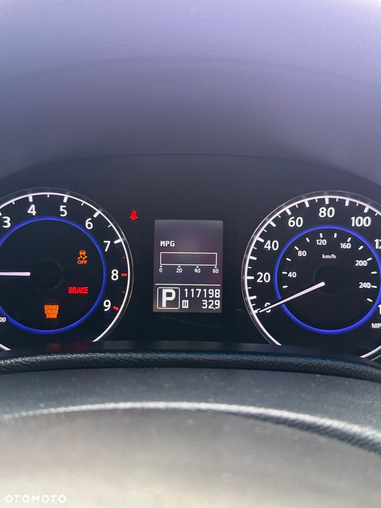Infiniti G S Premium - 26