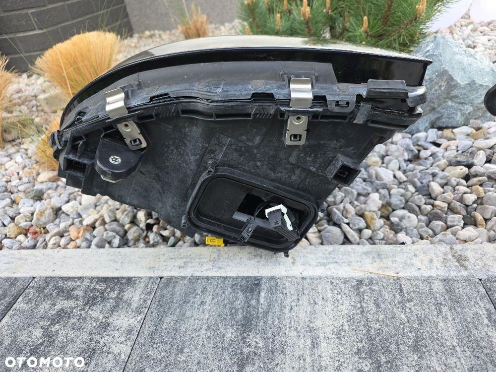 MERCEDES C KLASA 205 Lampy przód Full Led Inteligent 2059063104 2059063204 - 12
