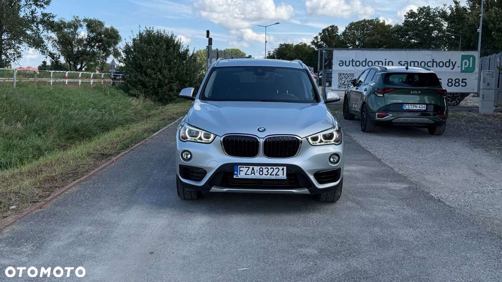 BMW X1 - 10