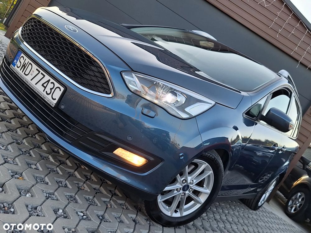 Ford Grand C-MAX - 20