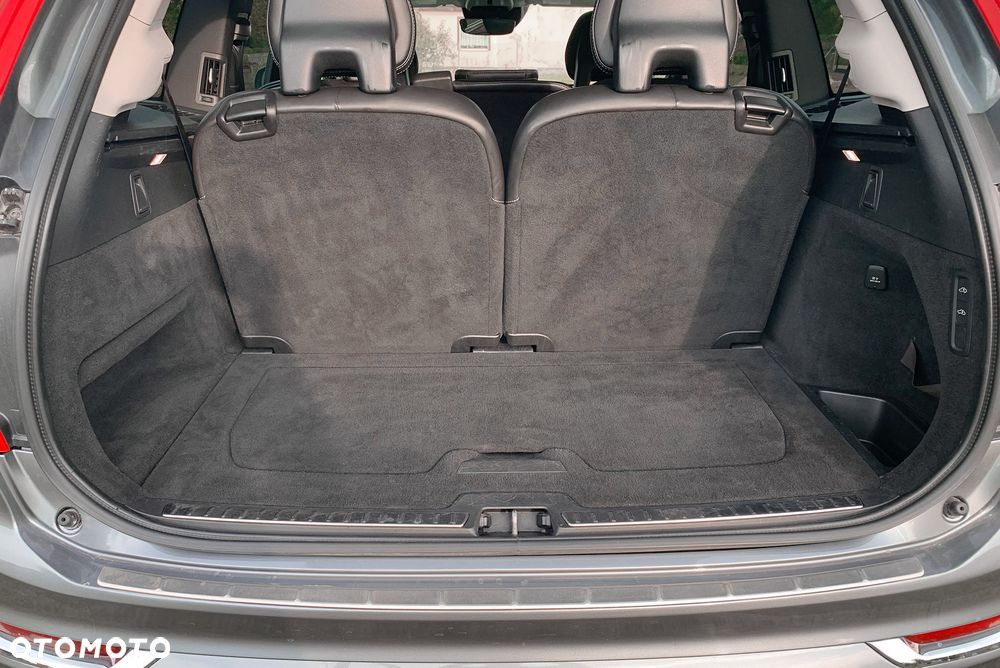 Volvo XC 90 - 29