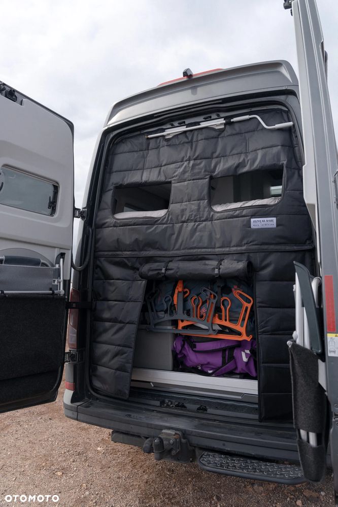 Kurtyna tylna długa VW Grand California 600 680 osłona bagażnika - 1