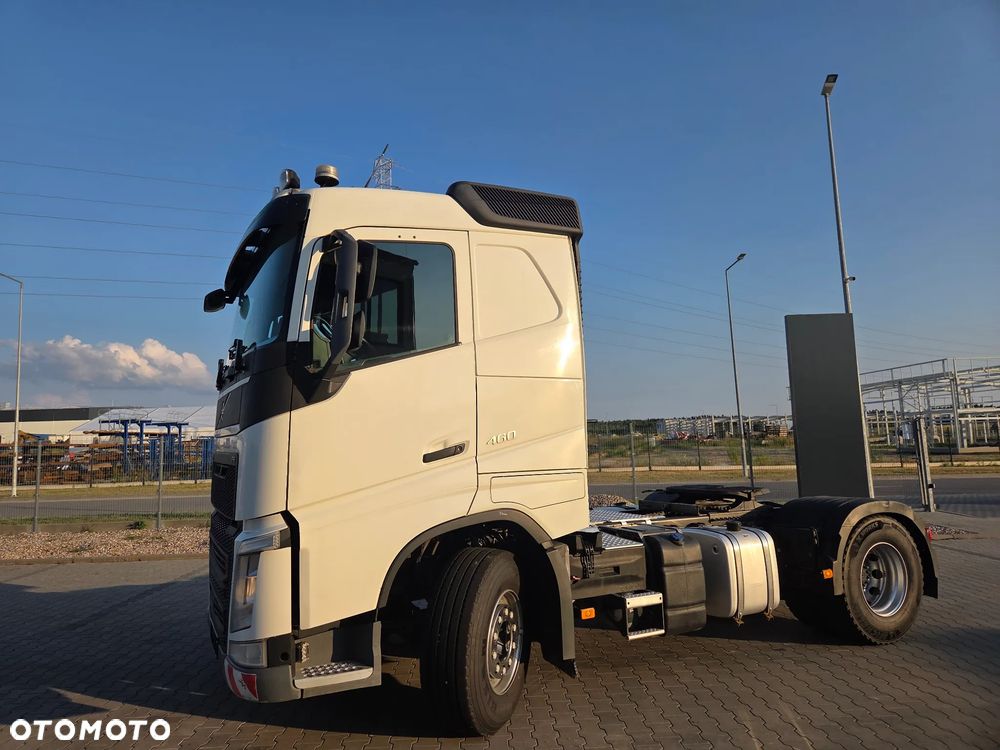 Volvo FH 460/ STARE TACHO/ HYDRAULIKA/ 4 PODUSZKI TYŁ/ LEKKA 7583kg Brutto - 3