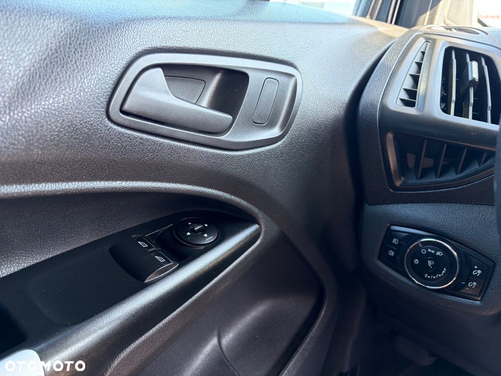 Ford Connect - 18