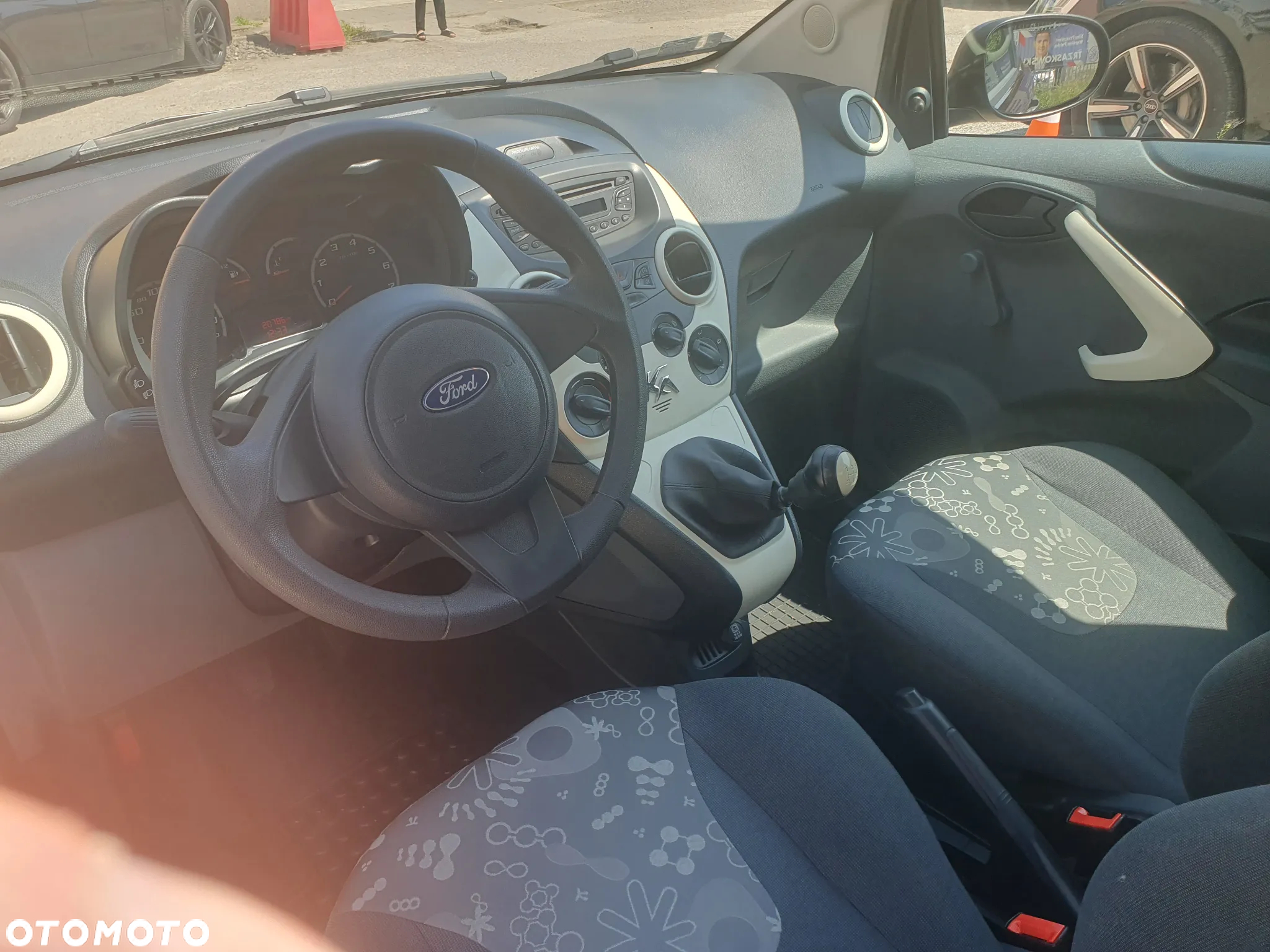 Ford KA 1.2 Ambiente - 8