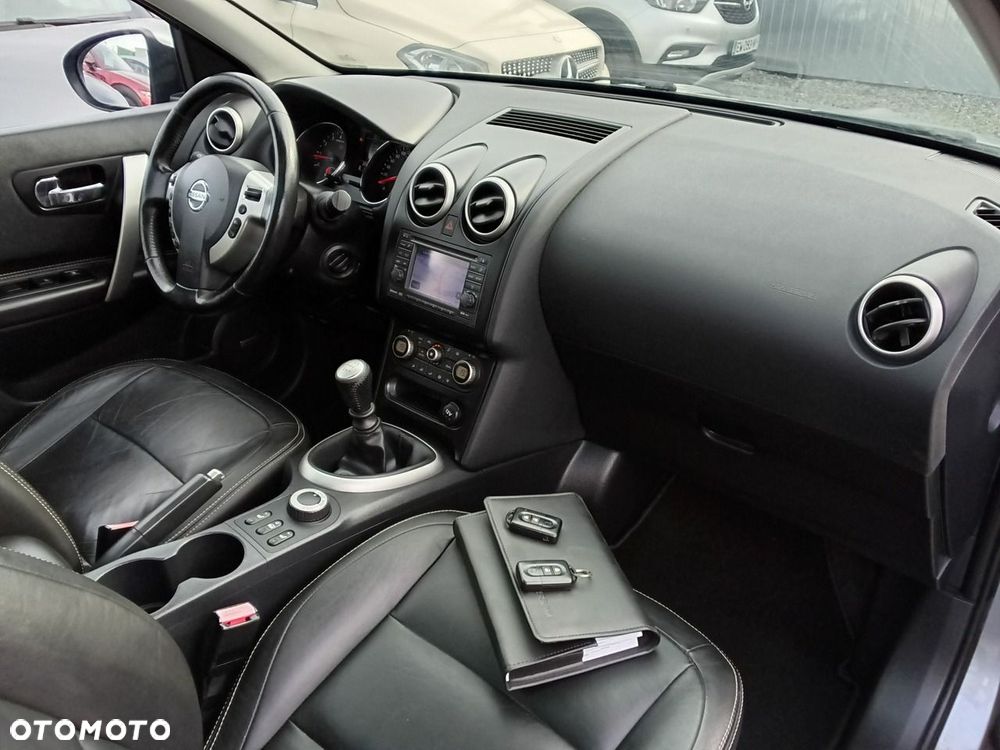 Nissan Qashqai+2 - 7