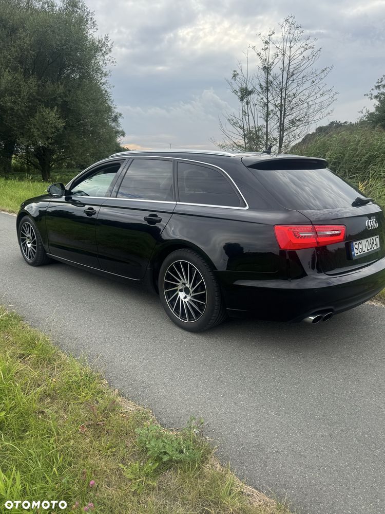Audi A6 Avant - 1