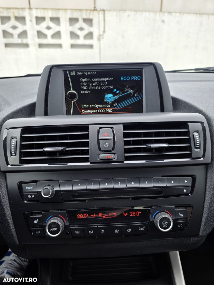 BMW Seria 1 116i Sport Line - 34