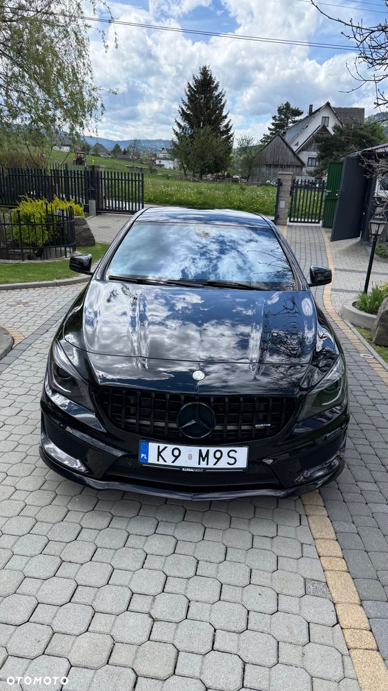 Mercedes-Benz CLA AMG 45 4Matic 7G-DCT - 3