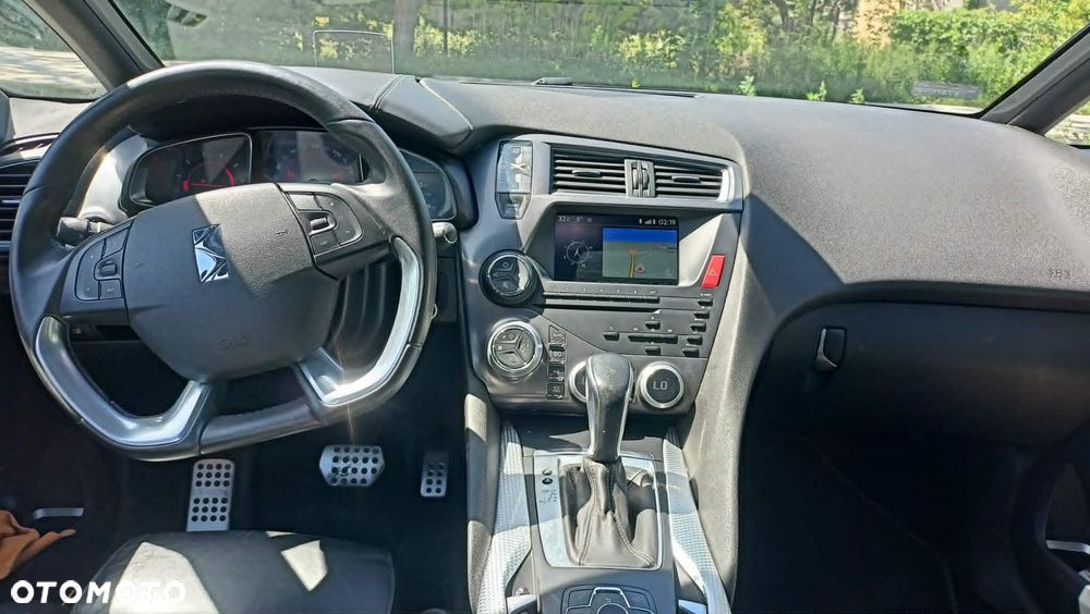 Citroën DS5 2.0 HDi SportChic - 24