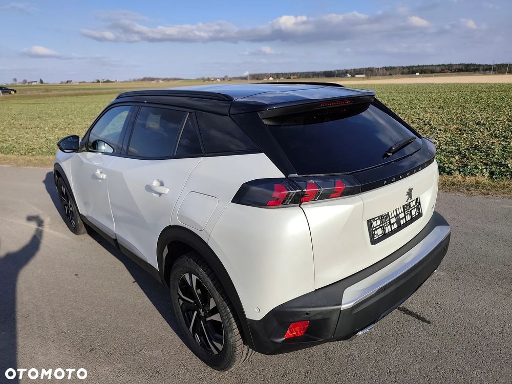 Peugeot 2008 1.5 BlueHDi GT S&S - 12