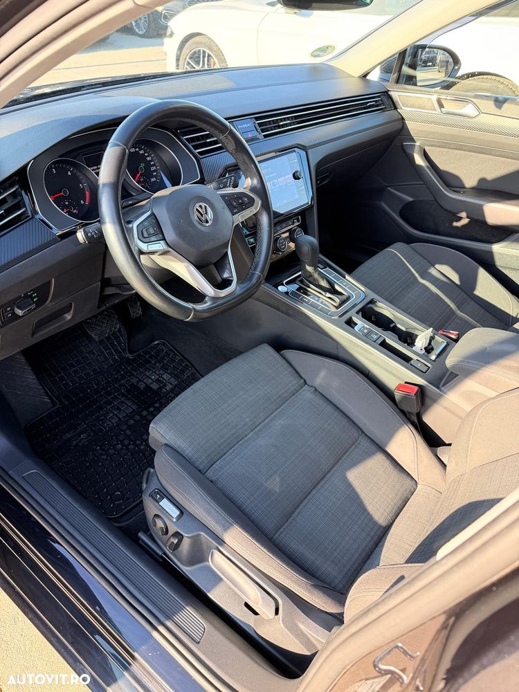 Volkswagen Passat 2.0 TDI DSG Comfortline - 8