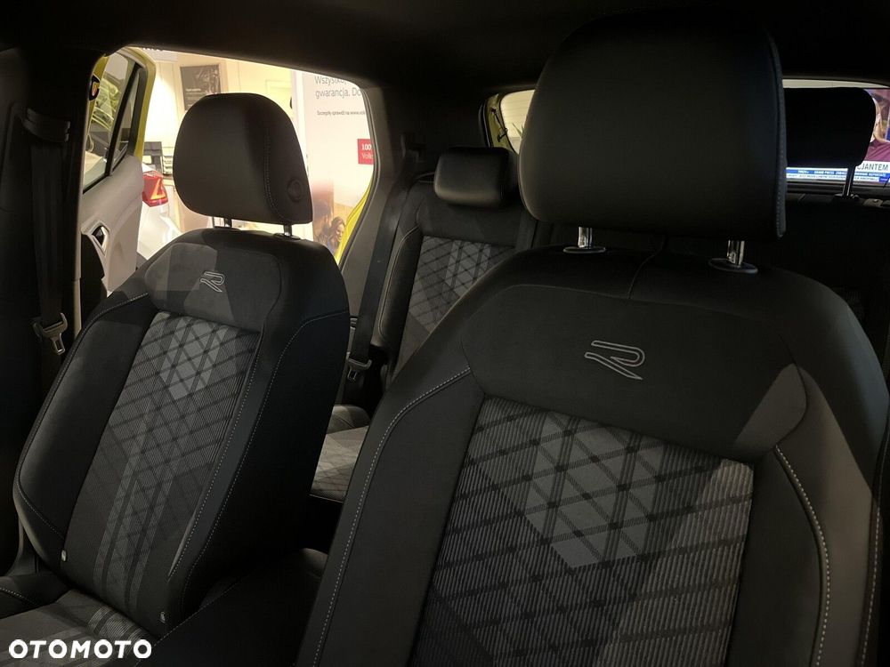 Volkswagen T-Cross - 18