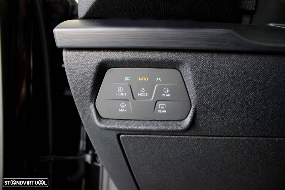 Cupra Leon 1.5 eTSI MID DSG - 13