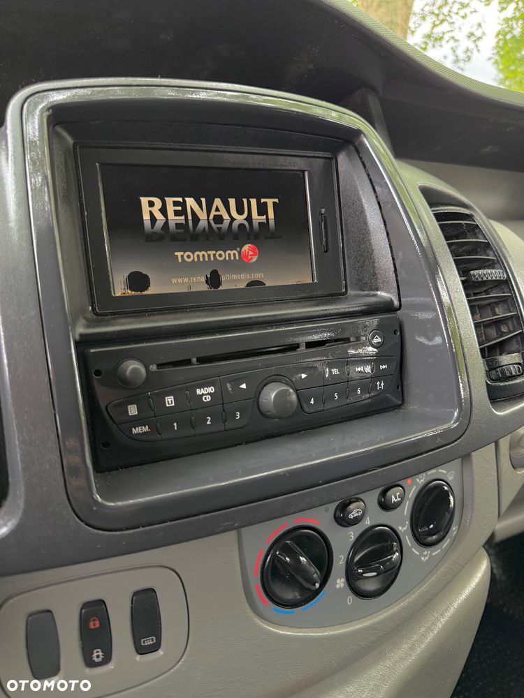 Renault Trafic - 8